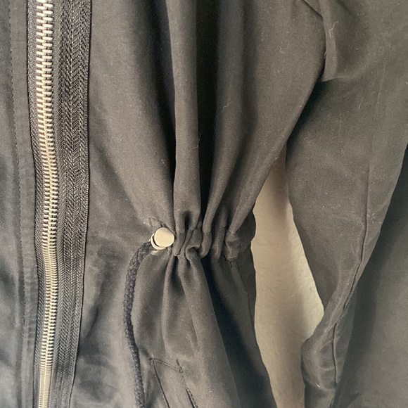 Jacket - Picture 3 of 7